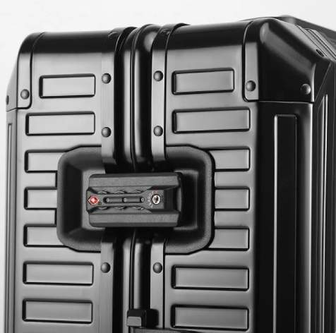 Boxcar Carry On